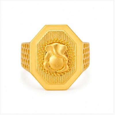 The GGR029500009 Gold Gents Ring