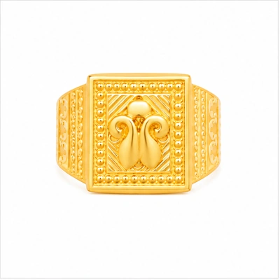 The GGR020220465 Gold Gents Ring