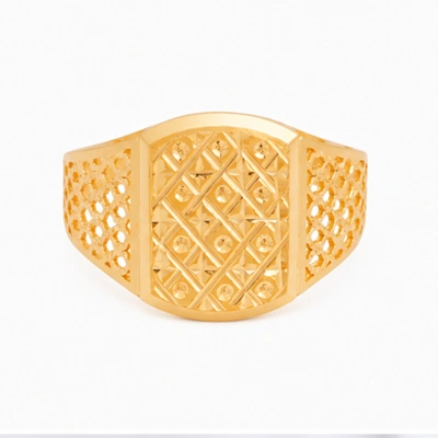 The GGR015210741 Gold Gents Ring