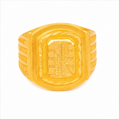 The GGR050311949 Gold Gents Ring