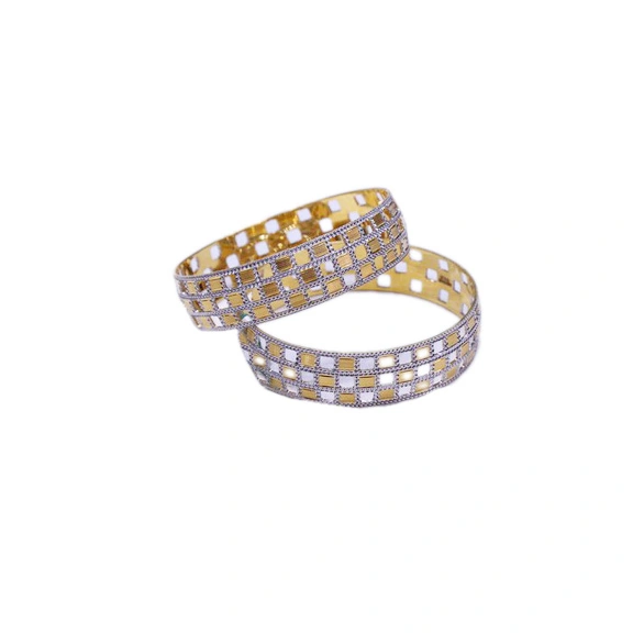 The GBG00343205 Gold Bangle