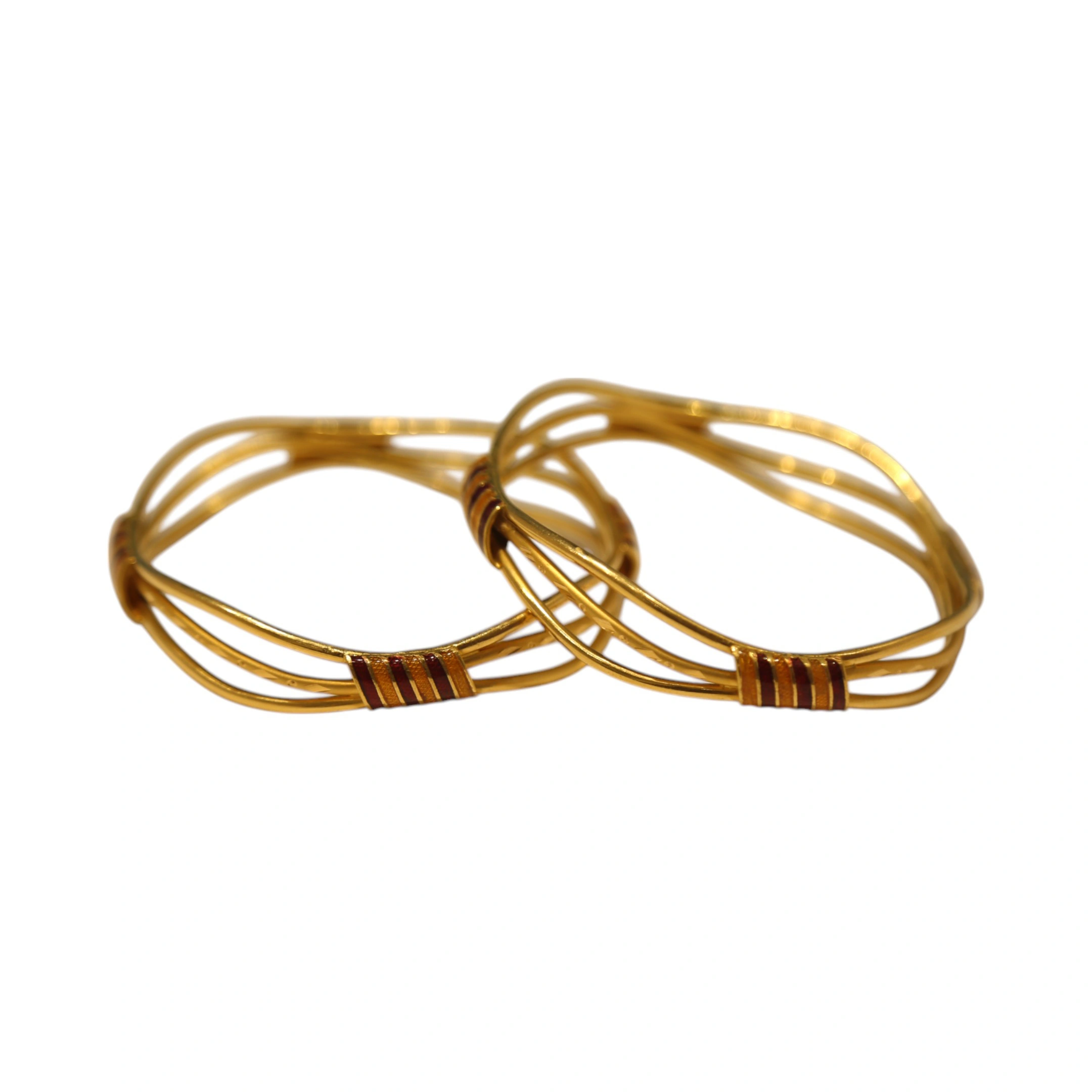 The GBG018110294 Gold Bangle