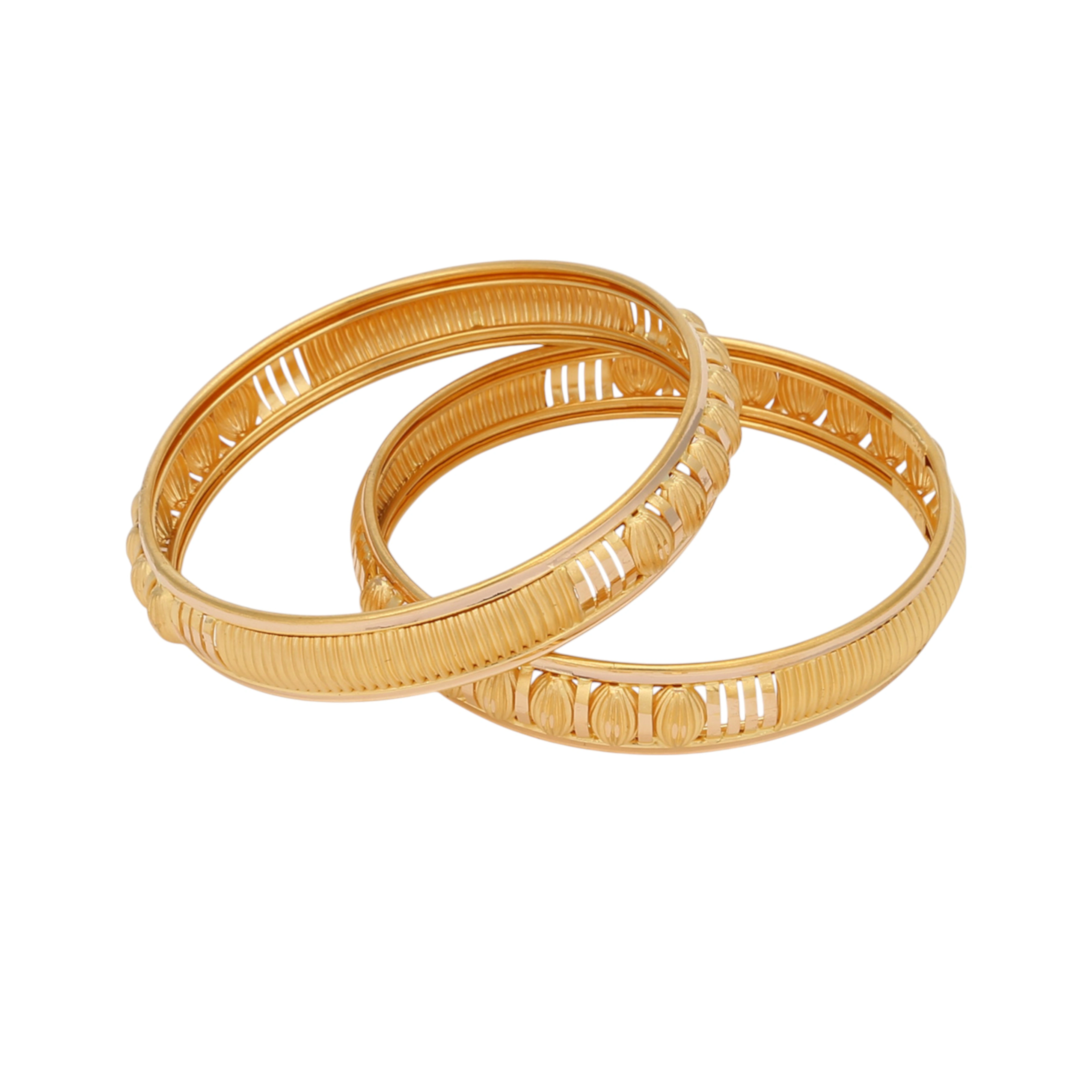 The GBG021520225 Gold Bangle