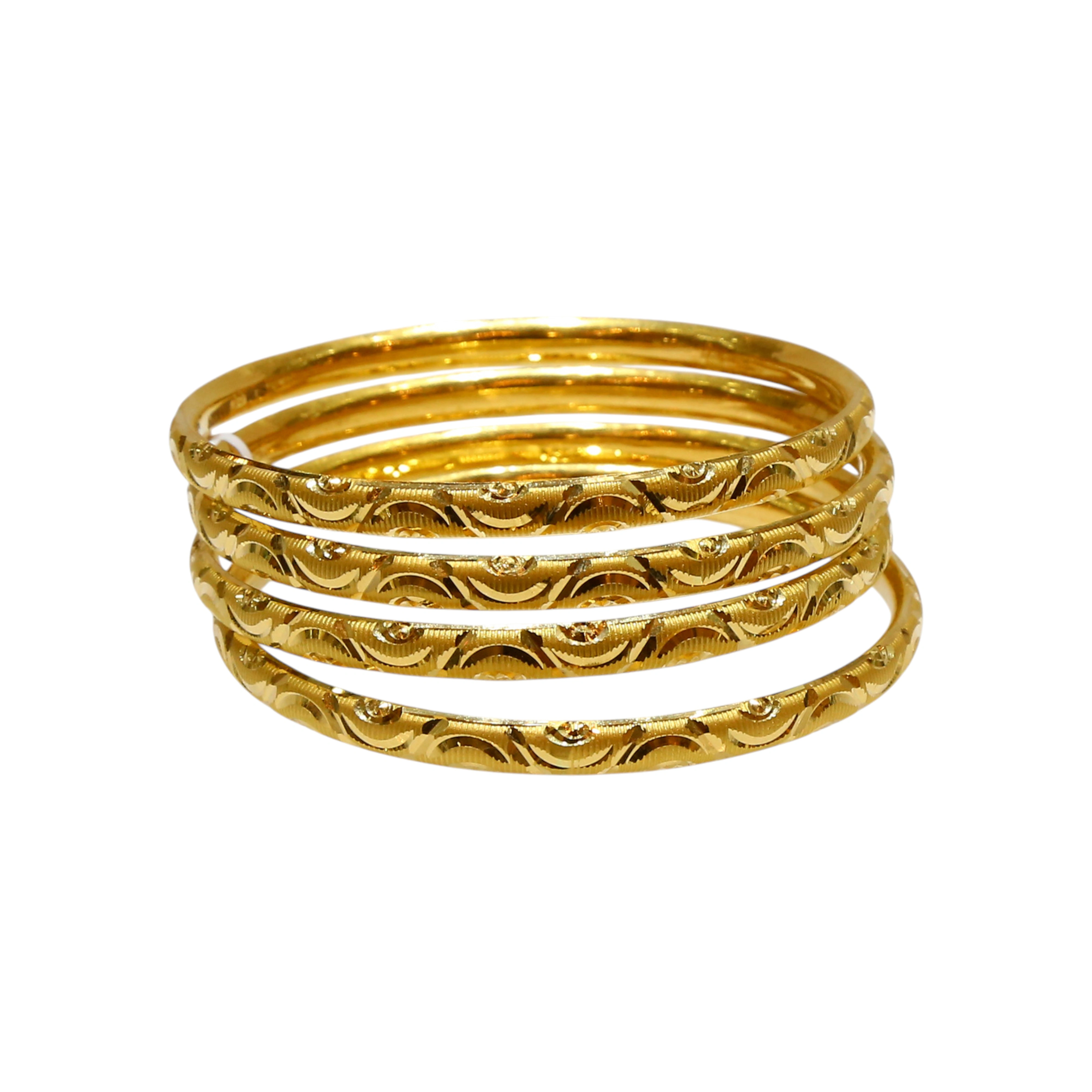 The GBG021520399 Gold Bangle