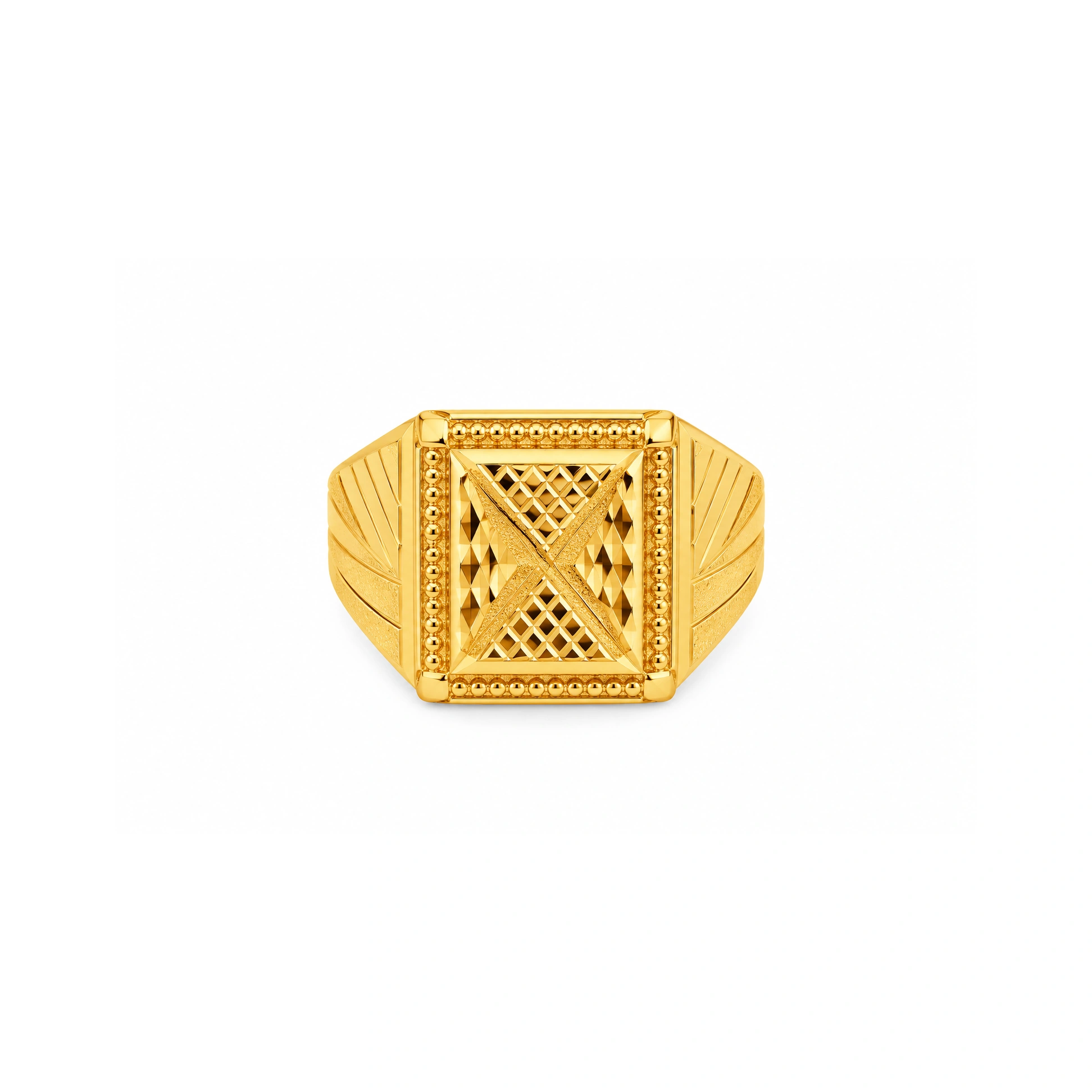 The GGR00110157 Gold Gents Ring