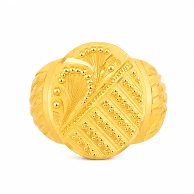 The GGR050310085 Gold Gents Ring
