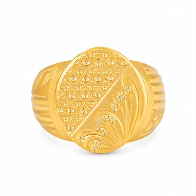 The GGR050310100 Gold Gents Ring