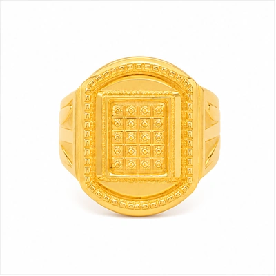 The GGR050310247 Gold Gents Ring