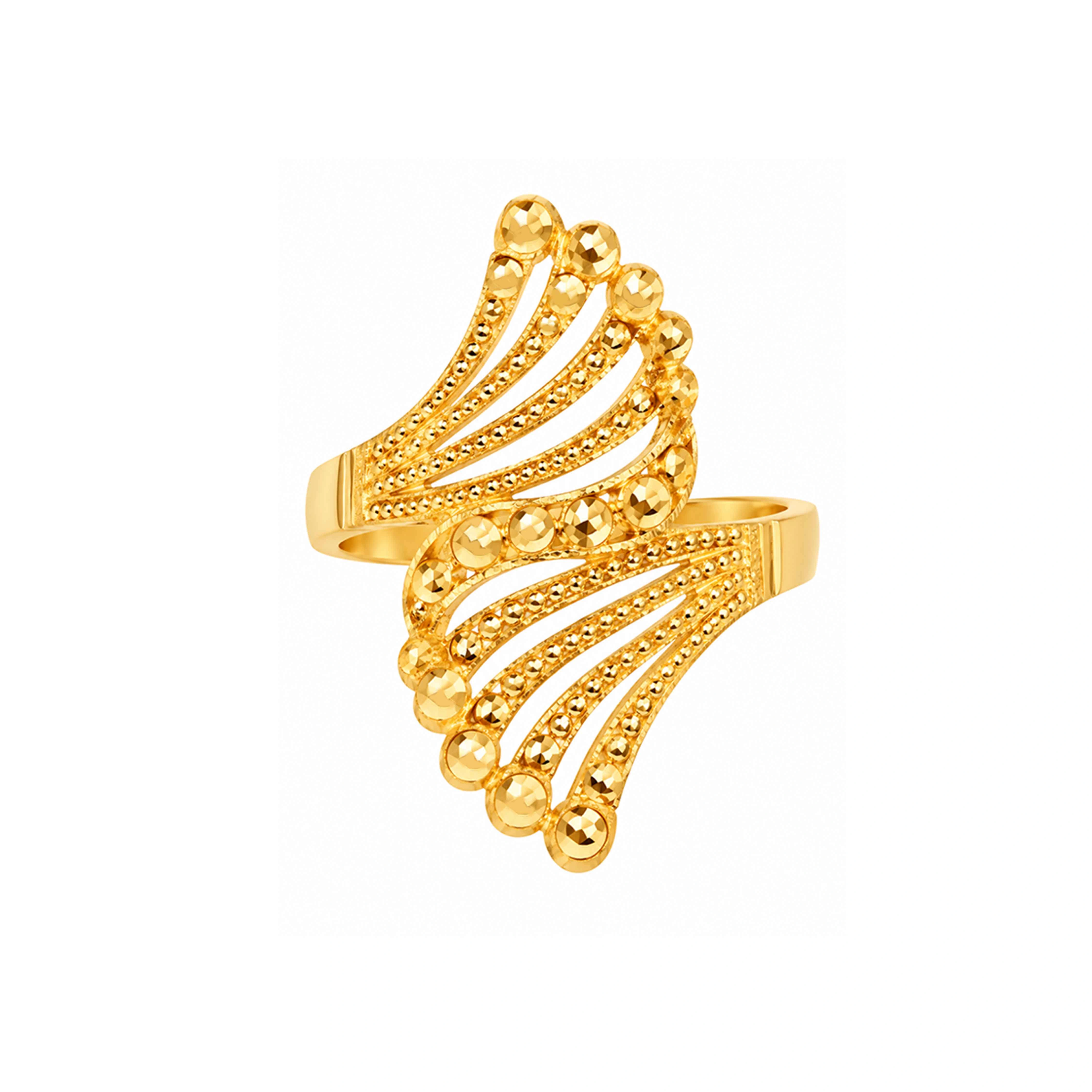 The GLR015210652 Gold Ladies Ring
