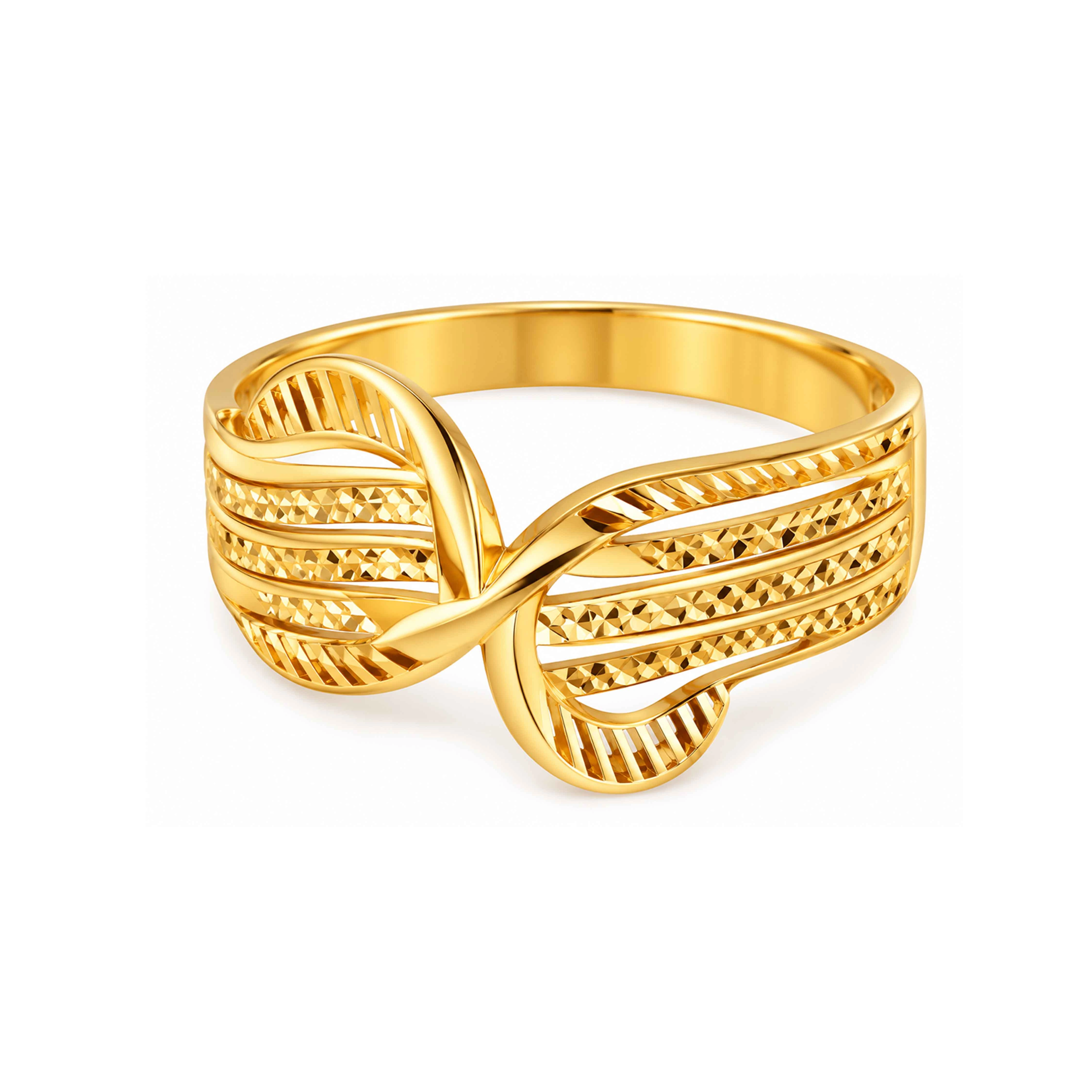 The GLR015210659 Gold Ladies Ring