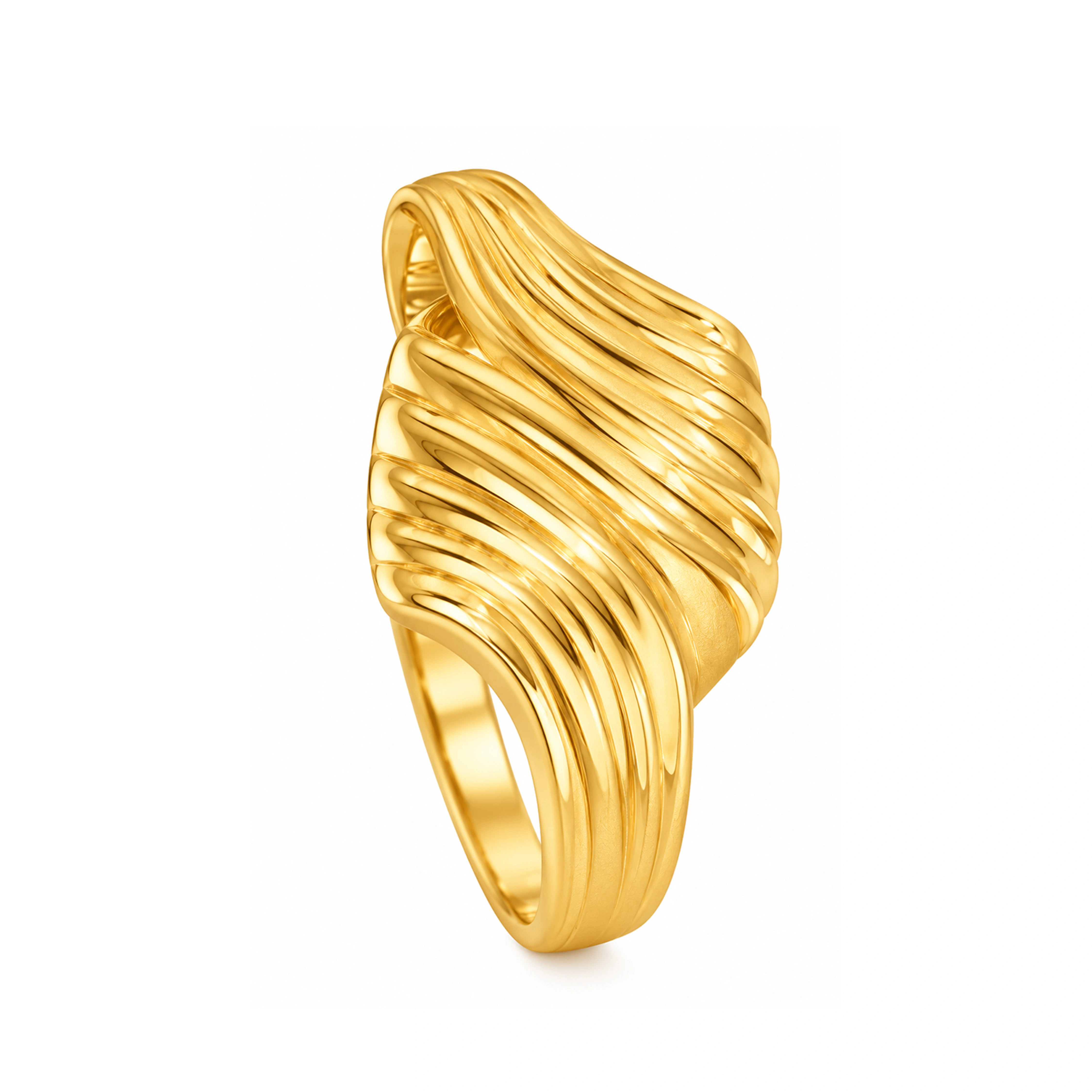 The GLR015210670 Gold Ladies Ring
