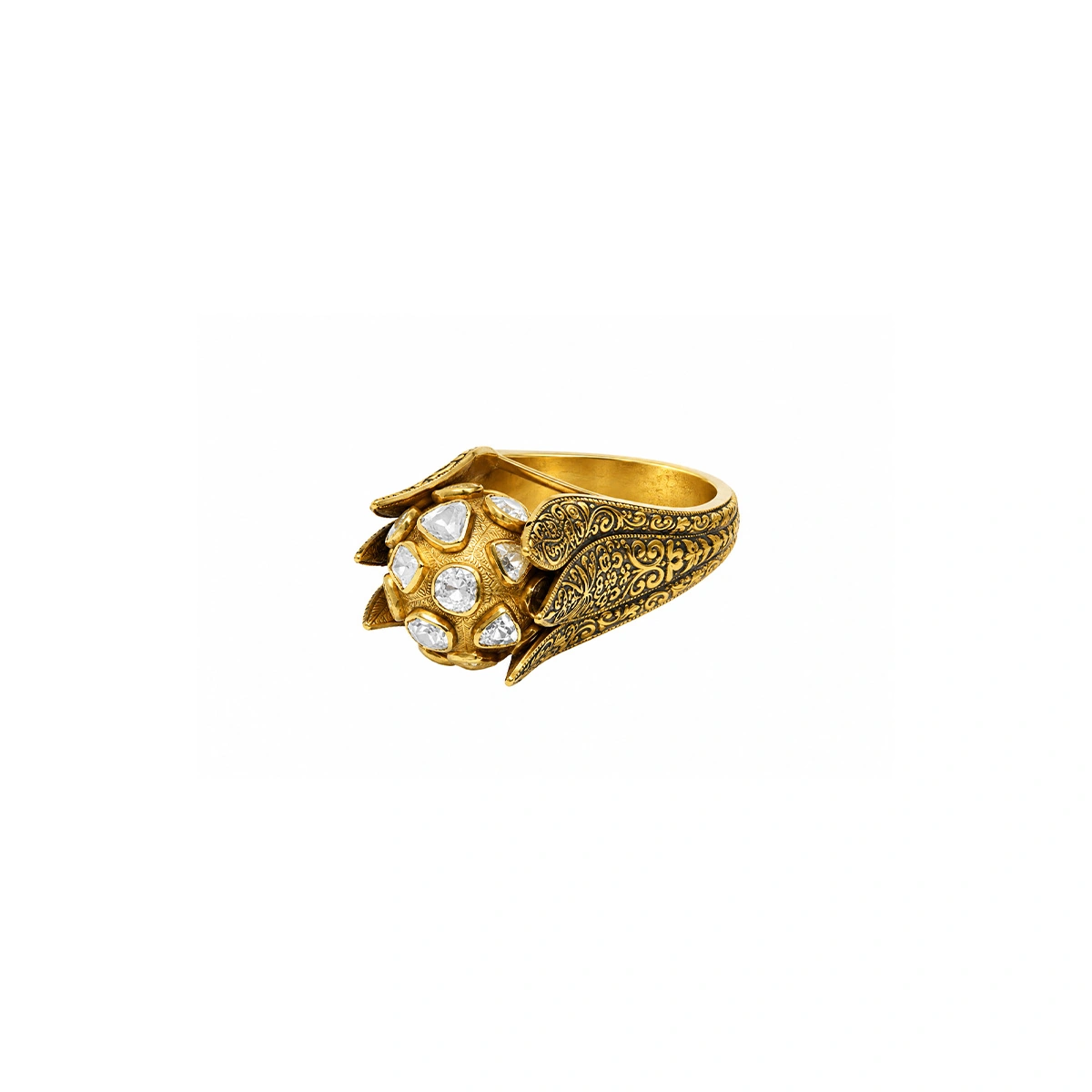 The GLR023610054 Gold Ladies Ring