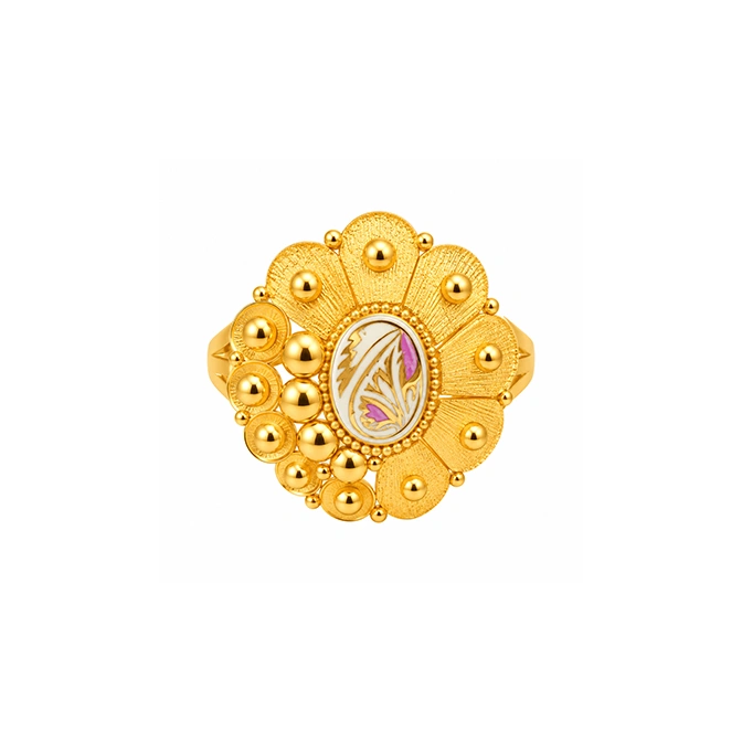 The GLR025615150 Gold Ladies Ring