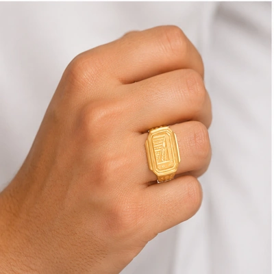 The GGR050311931 Gold Gents Ring