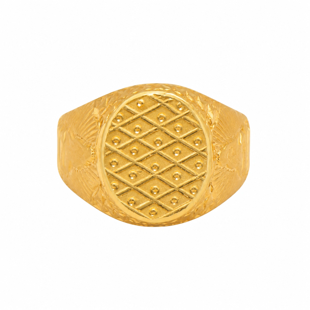 The GGR023700272 Gold Gents Ring