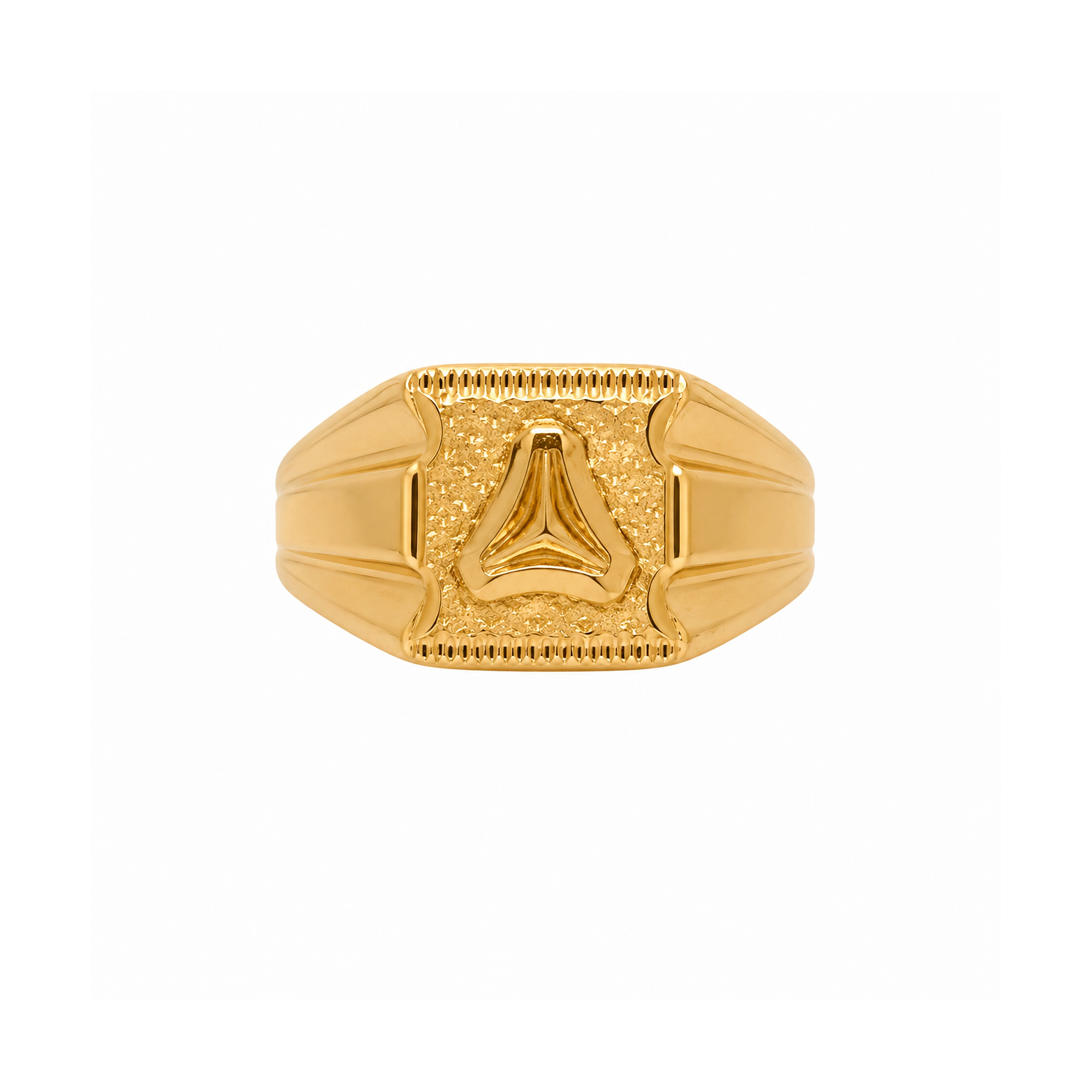 The GGR020220388 Gold Gents Ring