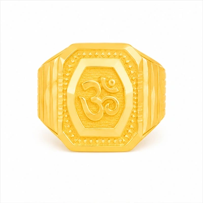 The GGR050311621 Gold Gents Ring