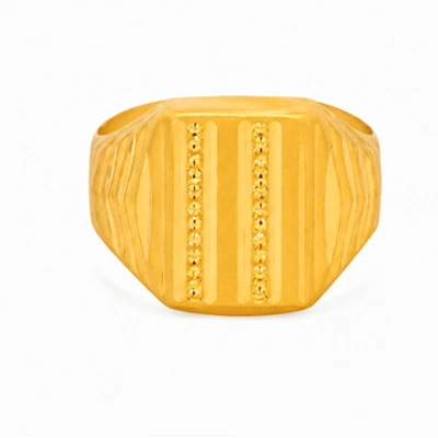 The GGR021521041 Gold Gents Ring