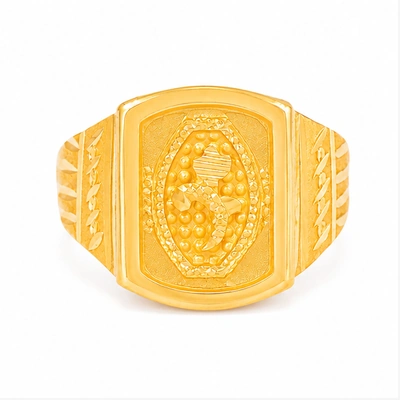 The GGR050311741 Gold Gents Ring