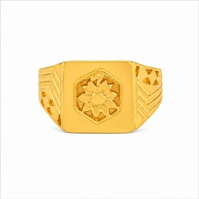 The GGR003210850 Gold Gents Ring