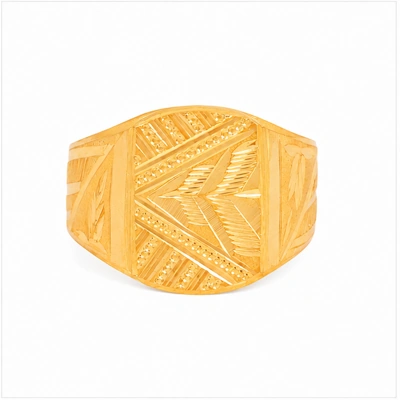 The GGR050311953 Gold Gents Ring