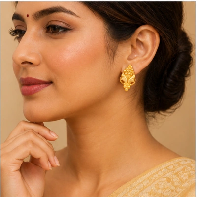 22kt Gold Traditional Beaded Design Stud Earrings