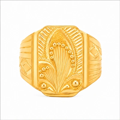 The GGR050310938 Gold Gents Ring