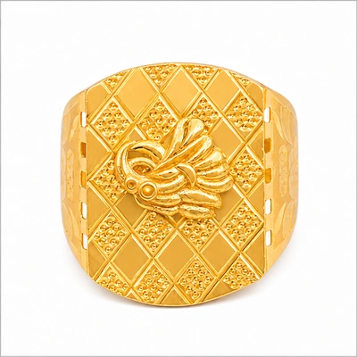 The GGR001610578 Gold Gents Ring