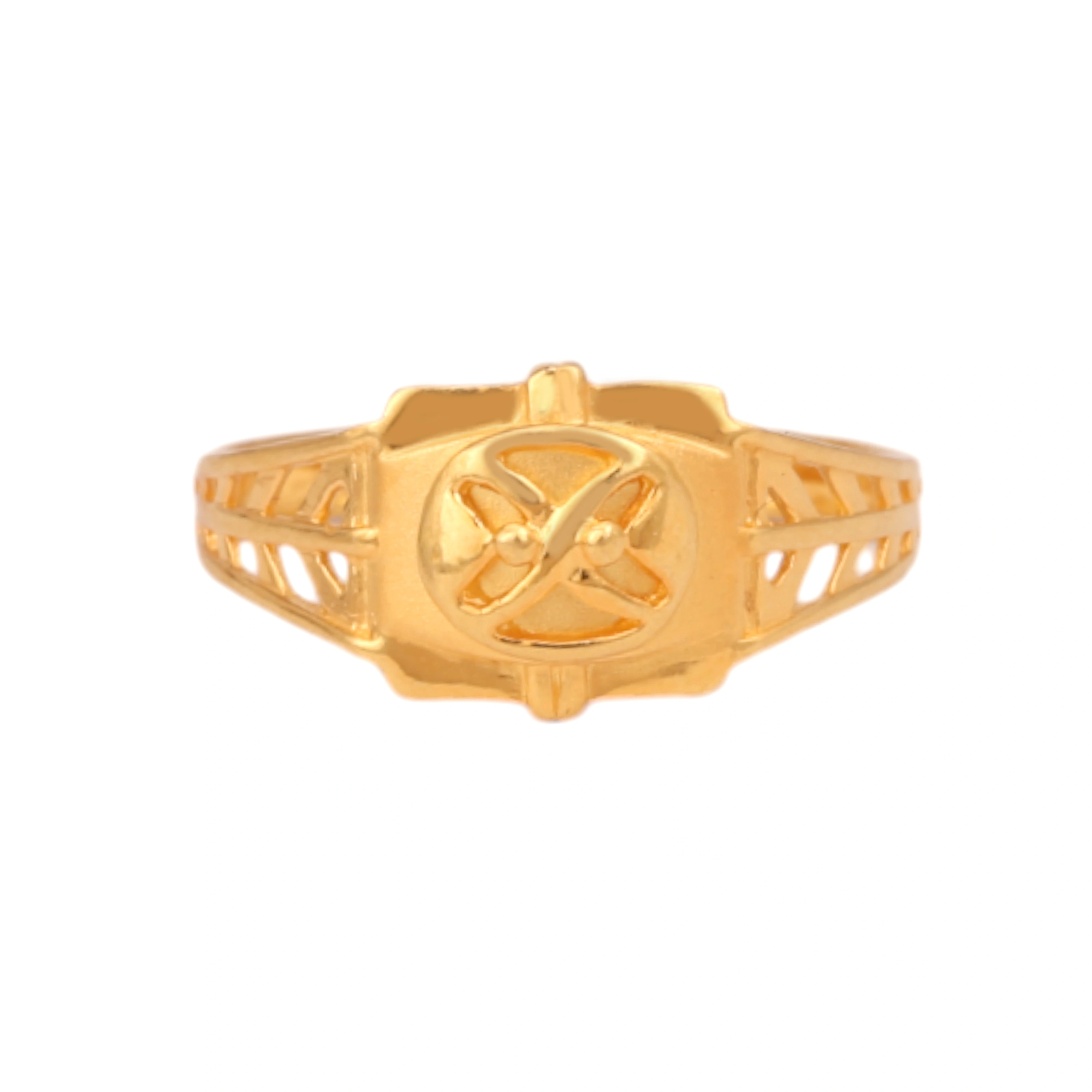 The GGR025413822 Gold Gents Ring