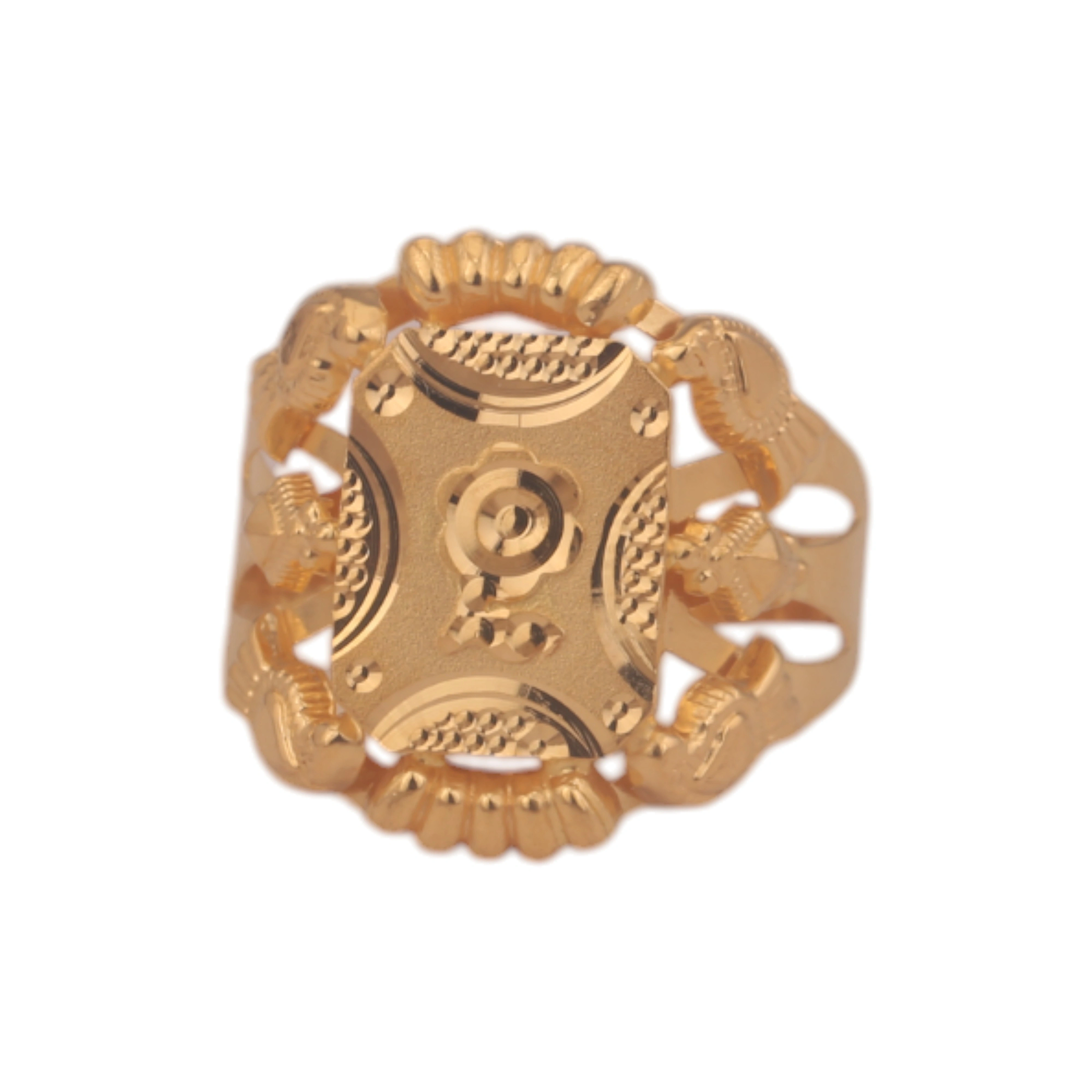 The GGR001610628 Gold Gents Ring