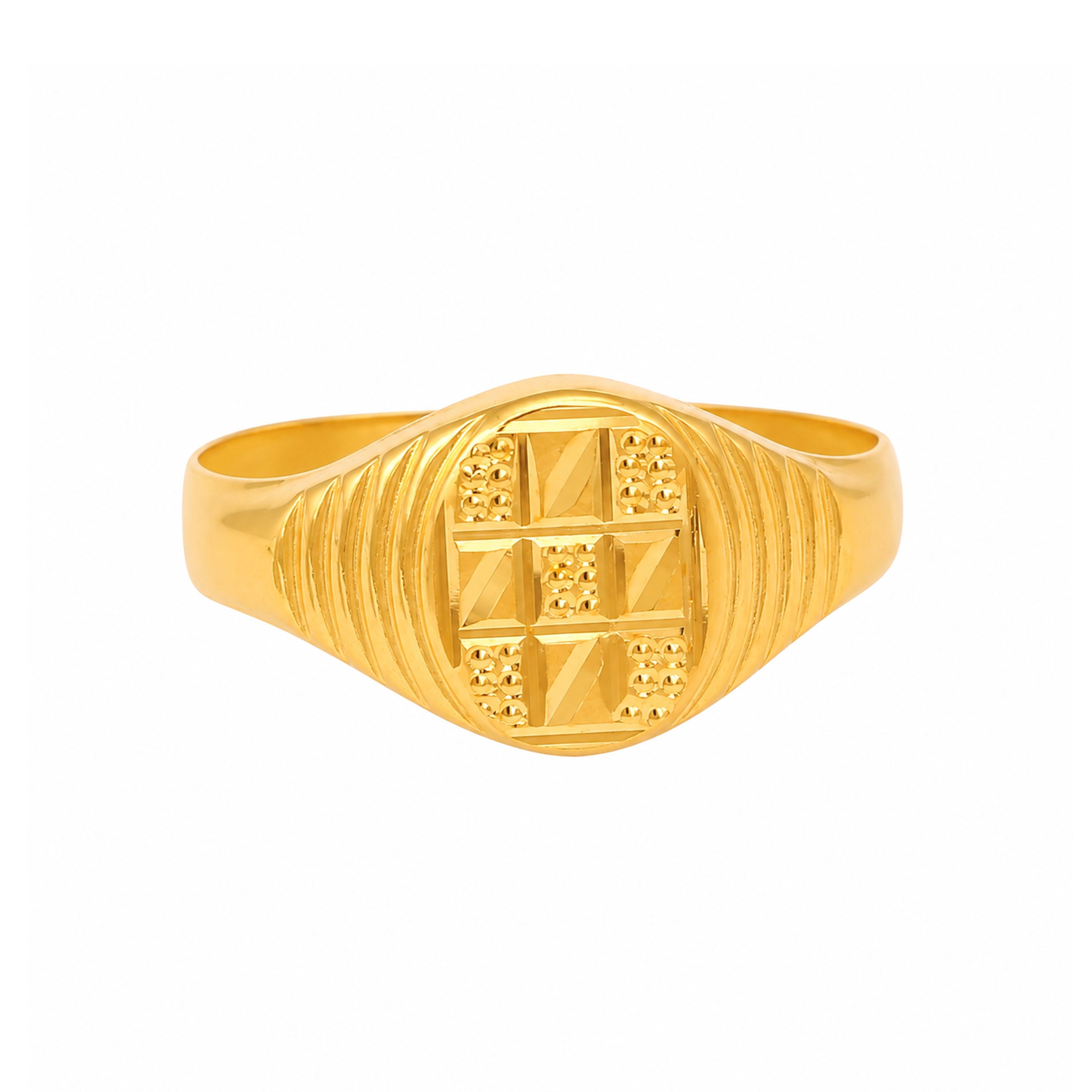 The GGR023700409 Gold Gents Ring