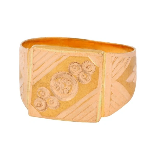 The GGR050311888 Gold Gents Ring