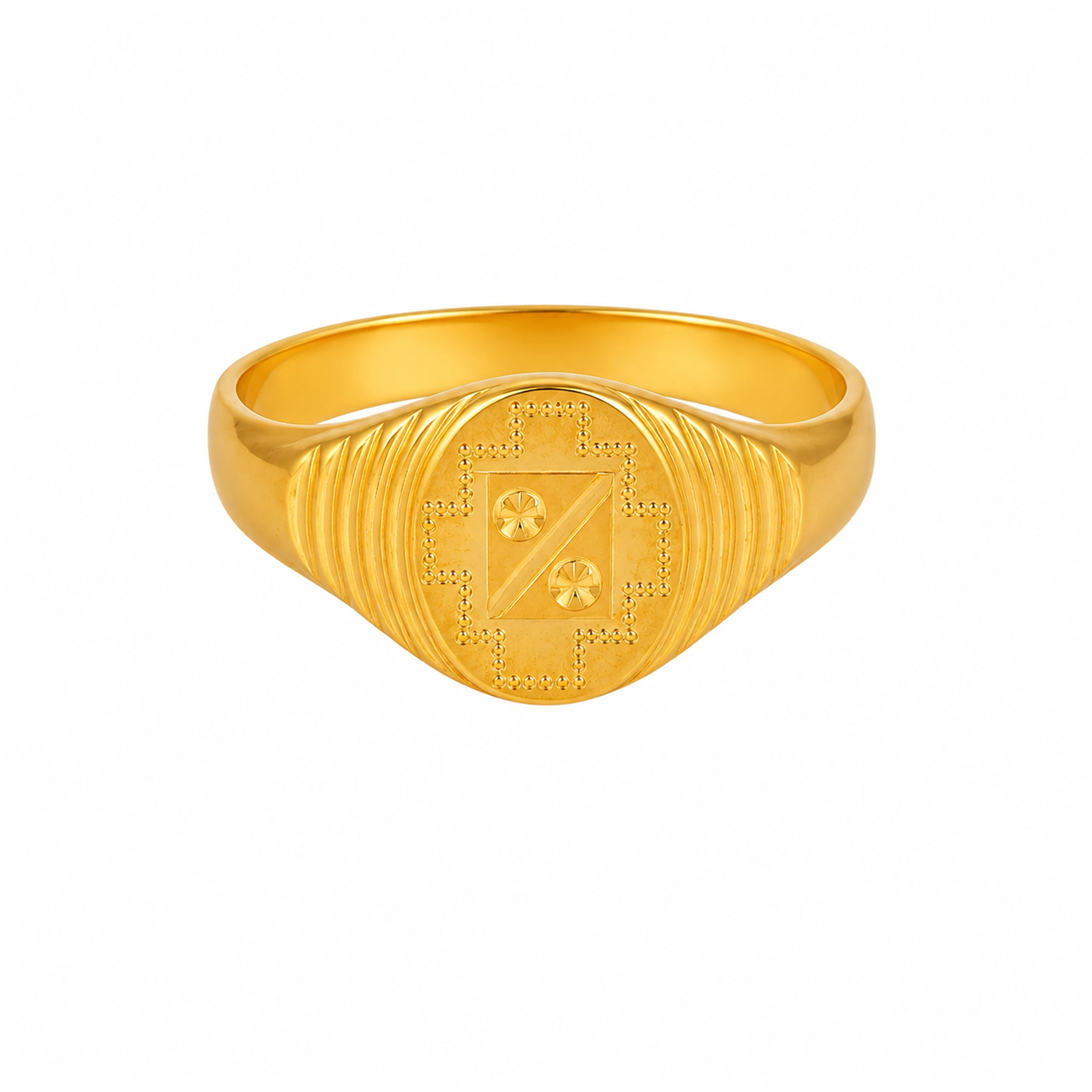 The GGR023700986 Gold Gents Ring