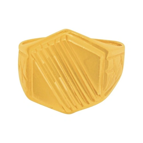 The GGR01523762 Gold Gents Ring