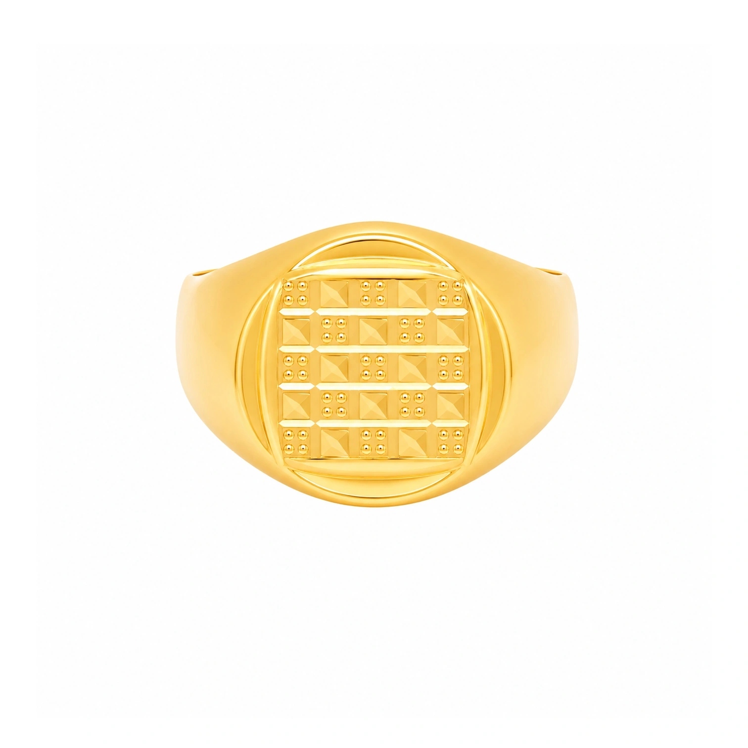 The GGR023700039 Gold Gents Ring