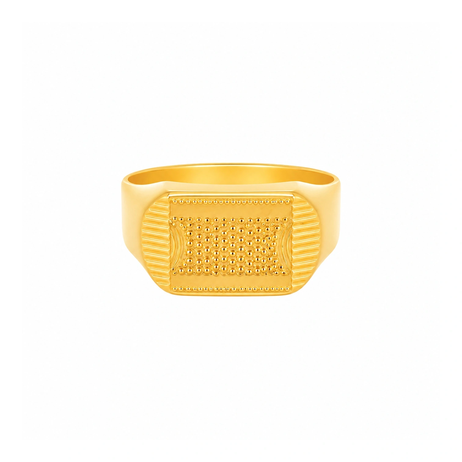 The GGR023700051 Gold Gents Ring