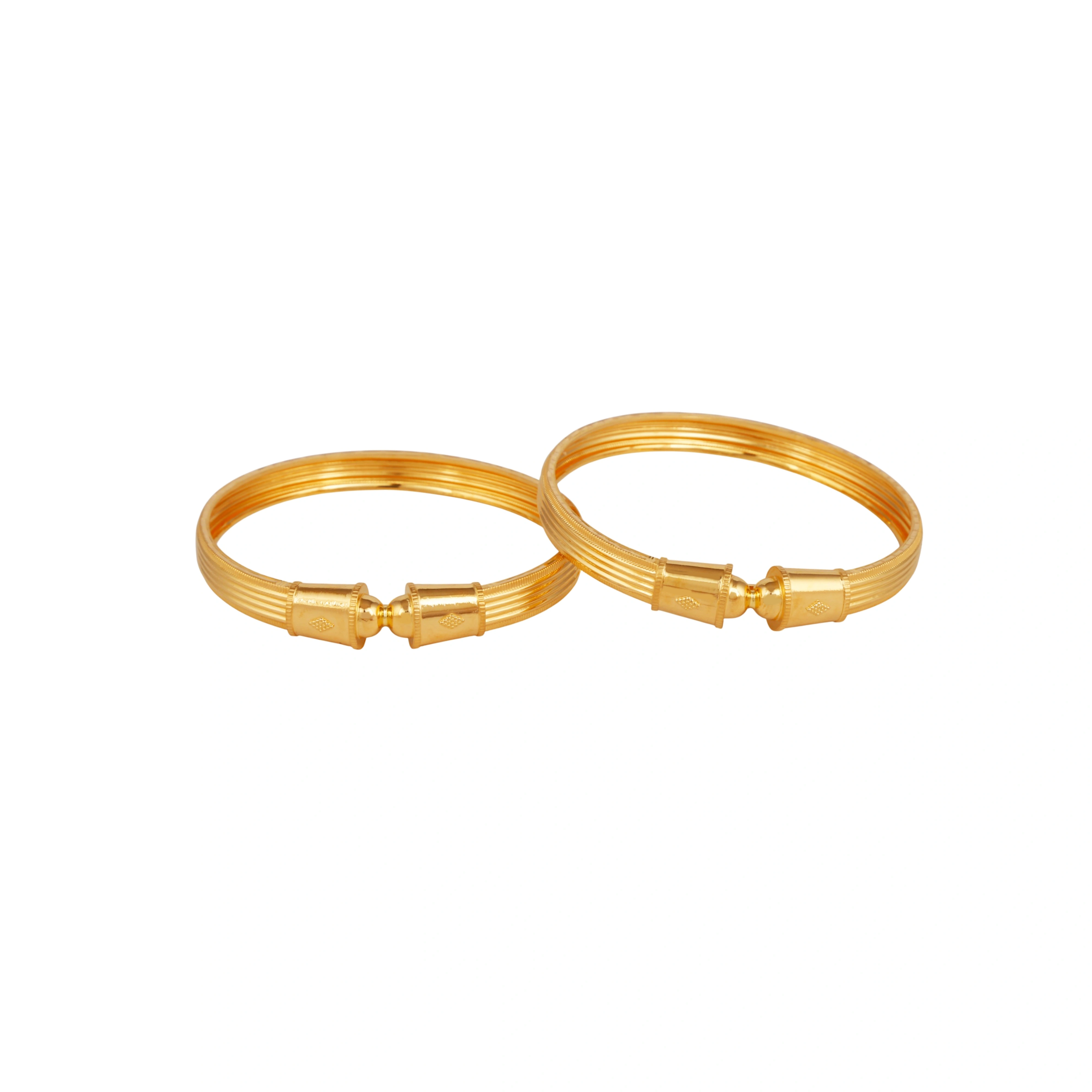 The GBG015510021 22KT Gold Bangle