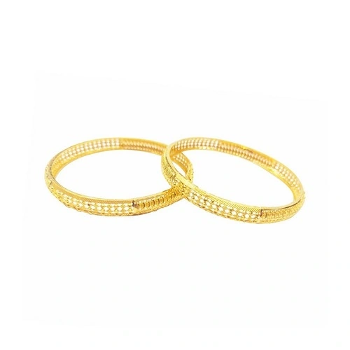 The GBG00630165 Gold Bangle