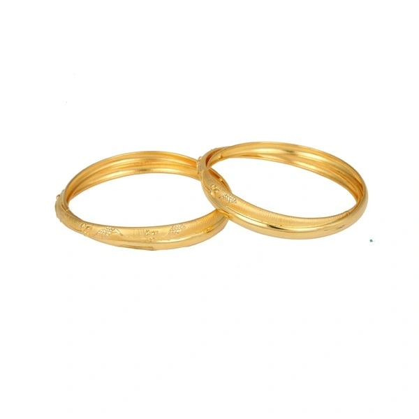 The GBG025612445 Gold Bangle