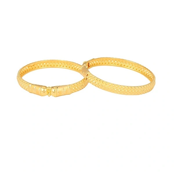 The GBG025612700 Gold Bangle