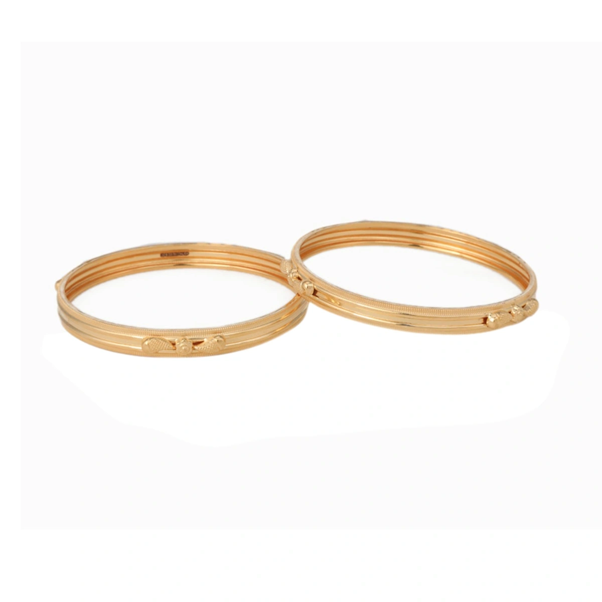 The GBG025613713 Gold Bangle