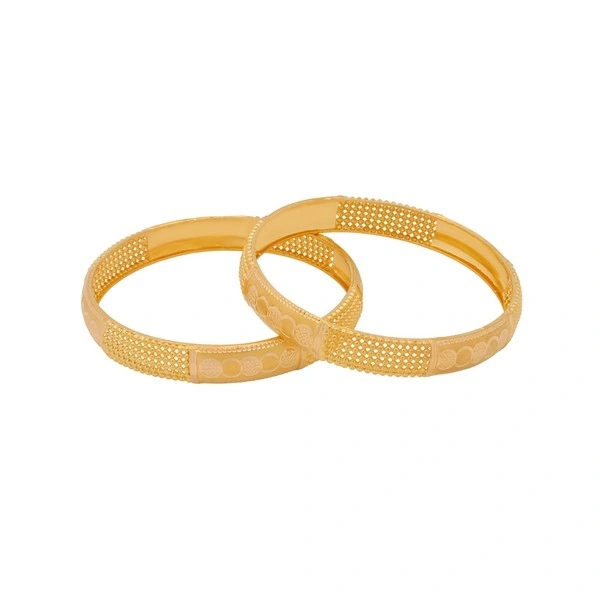 The GBG02564657 Gold Bangle